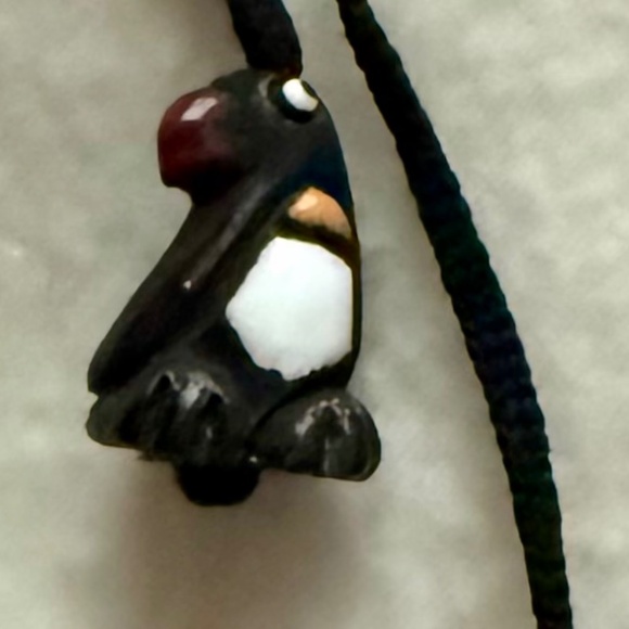 Clay bird charm, Alaska, "Tucan" 1980s NWOT - Picture 1 of 5
